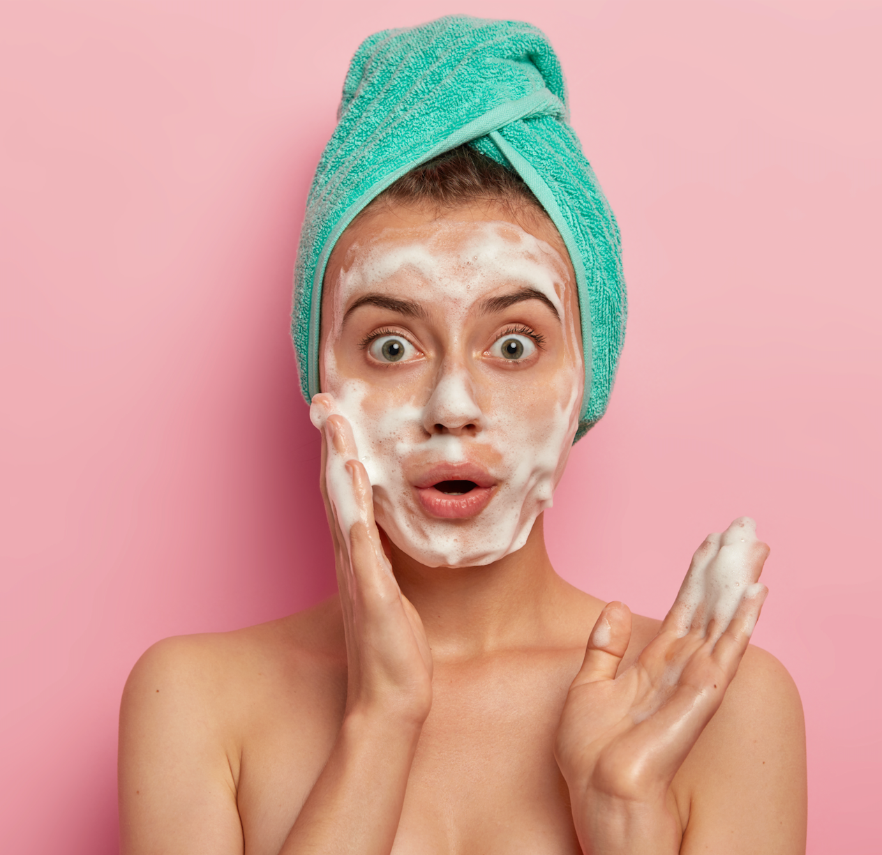 Double Cleansing: ¡Incluye la doble limpieza a tu rutina de cuidado de la piel!